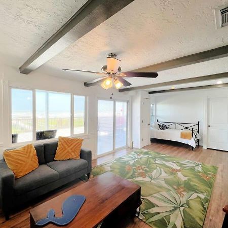 Oceanfront Home - Walk Out To Sand & Surf Surfside Beach Exteriör bild